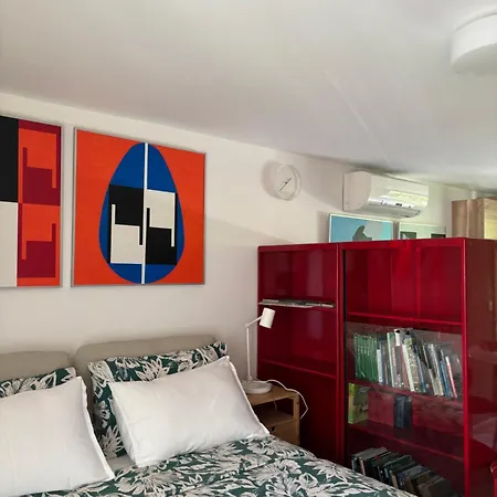 Apartma Art *